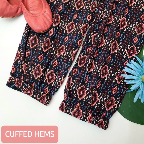 ‼️CLEARANCE‼️ 🍟 Super cute boho printed pants size large 🍟 - Picture 6 of 8